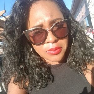 Meet your Posher, Natasha